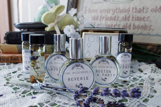 Handmade vs. Mass-Produced Perfume: What’s the Difference?