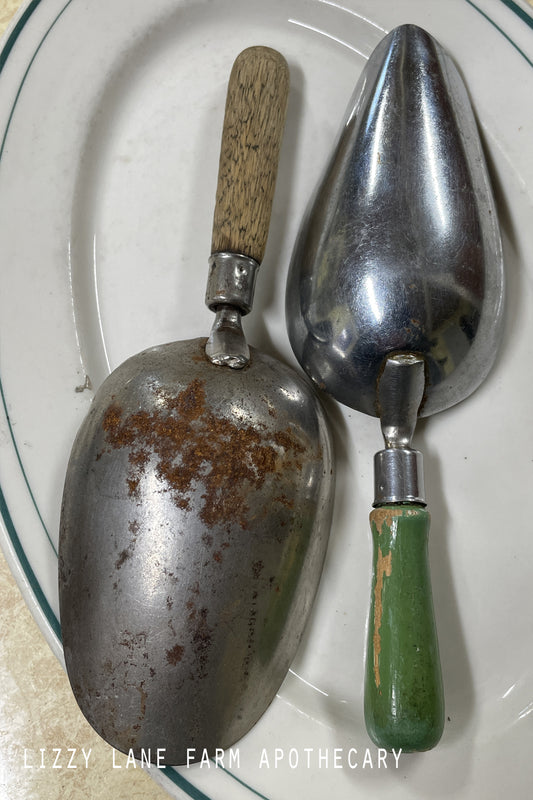 Vintage A & J Measuring Scoops – Set of 2 with Wooden Handles – Heirloom Housewares Collection – Piece No. 4