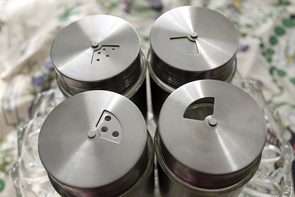 Organic Body Powder Shakers: Talc, Cornstarch & GMO free: PICK • YOUR • SCENT :: Herbal Blends