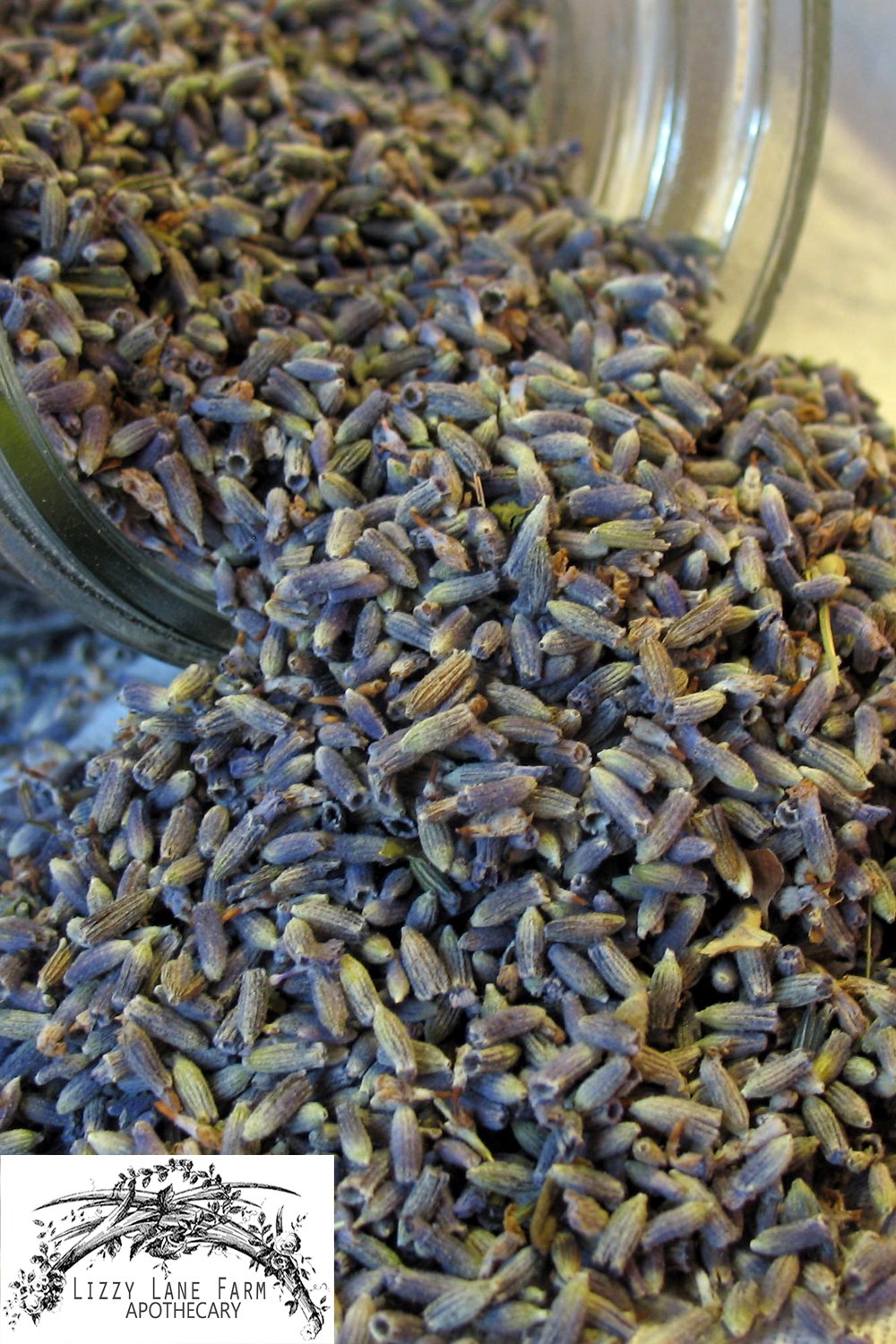 Close-Up of Loose Organic Lavender Buds
A detailed close-up shot of premium organic lavender buds, showcasing the vibrant purple color and fine texture that make this culinary-grade lavender perfect for cooking and crafting. Ideal for enhancing recipes, potpourri, and DIY beauty products, this lavender is hand-harvested to meet farm standards.