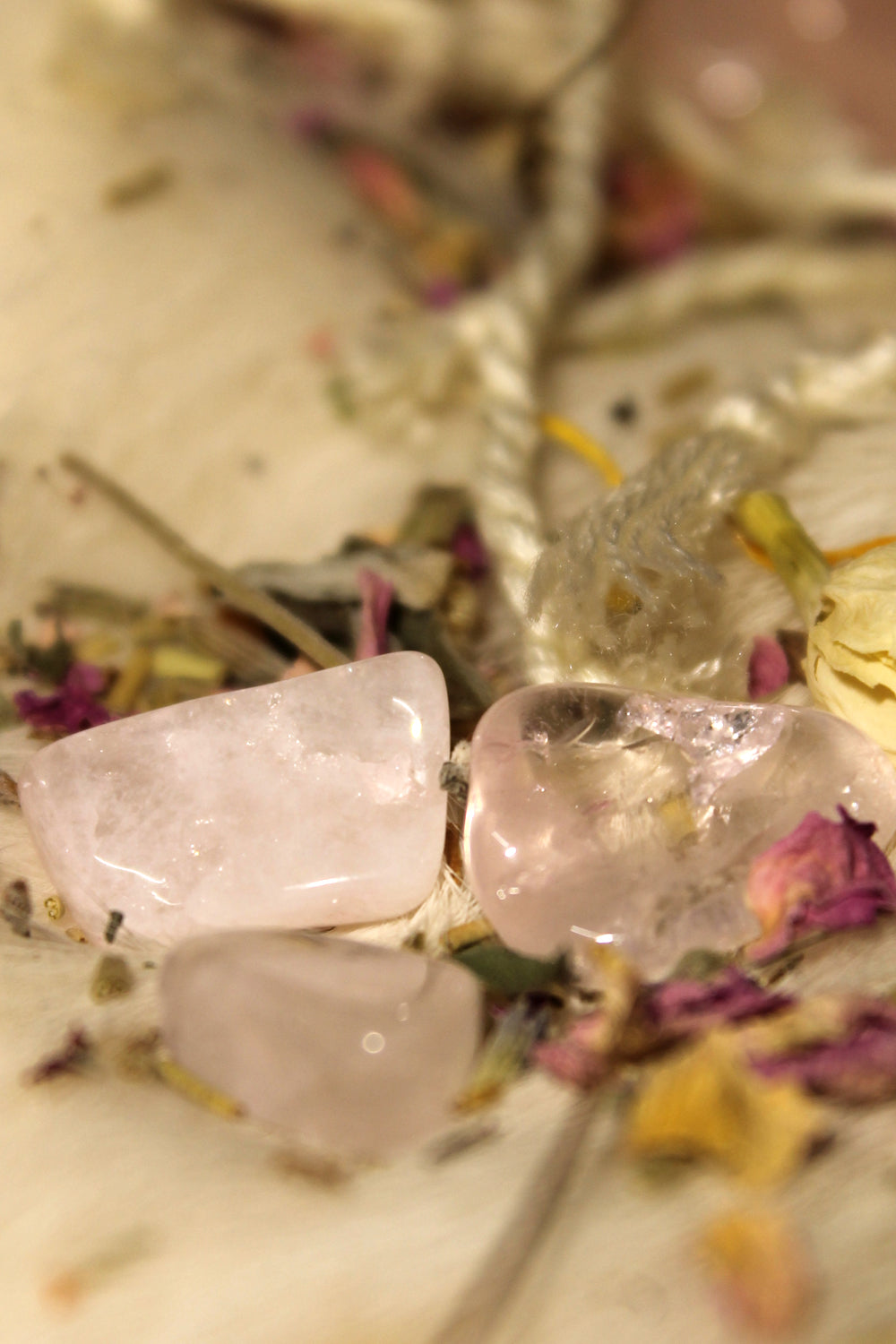 polished rose quartz small stones