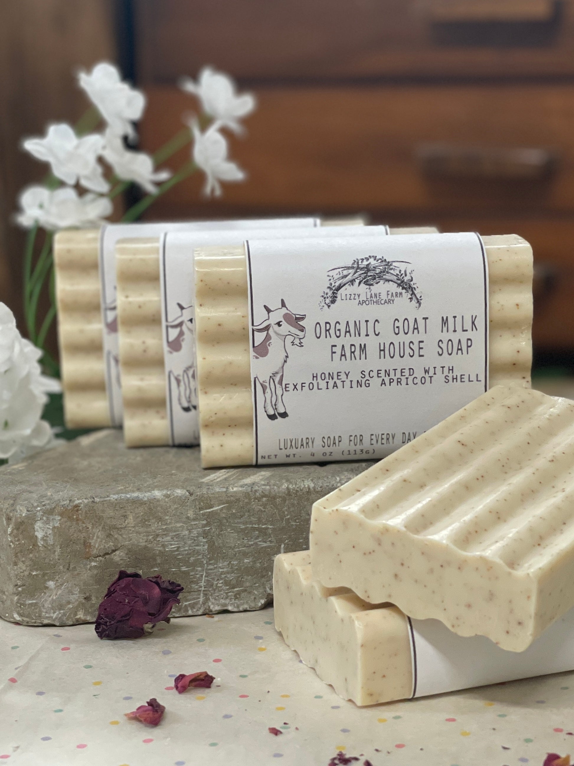 Farm House Goat Milk Soap | Organic Goat Milk |Honey & Apricot