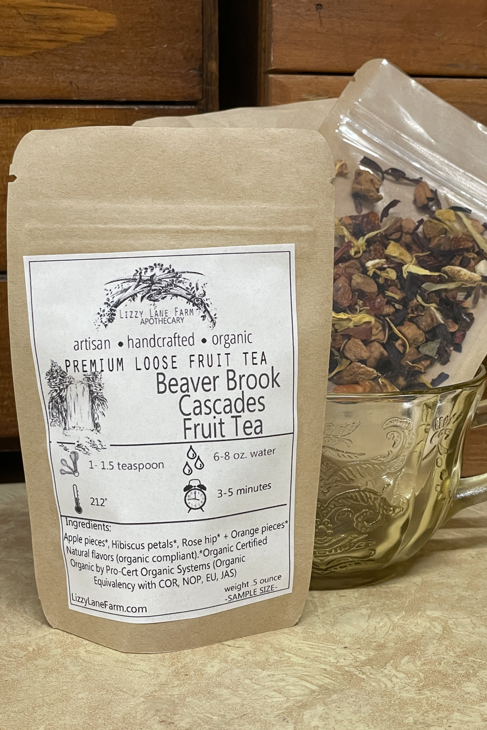 Beaver Brook Cascades Fruit Tea | Herbal Tea | Citrus Tea | Fruit Infusion | Lemon Strawberry | Iced Tea