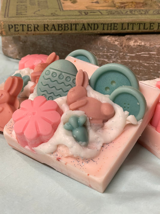 Bunnies & Buttons Easter Wax Melt | Organic Soy Wax | Citrus & Herbal Spring Scent | Peter Rabbit Inspired | Biodegradable Glitter & Mica