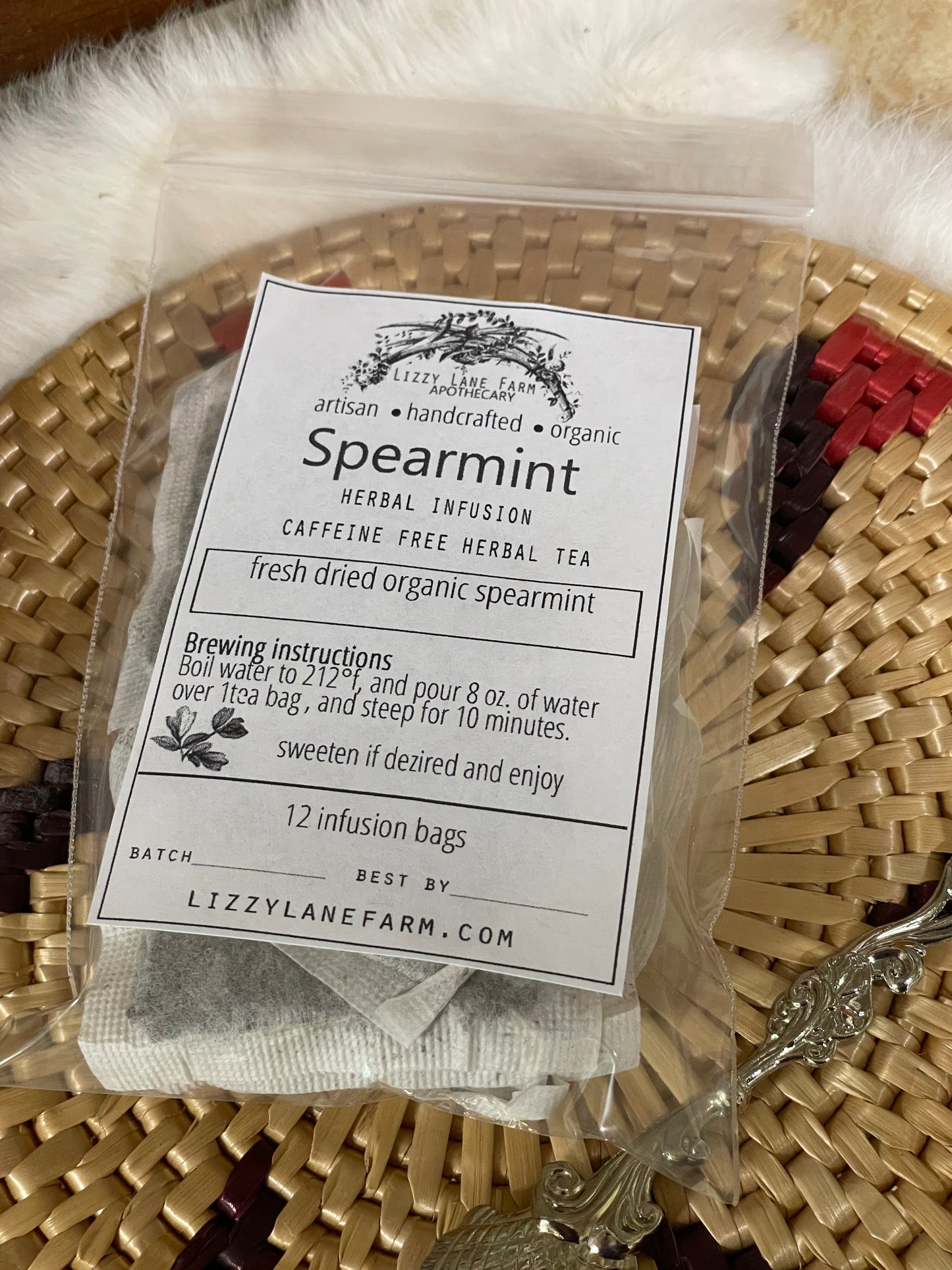 Organic Spearmint Leaves Herbal Tea (Loose Leaf) are best known for their sweet character and relaxing nature. It offers a strong mint flavor with a sweet finish.