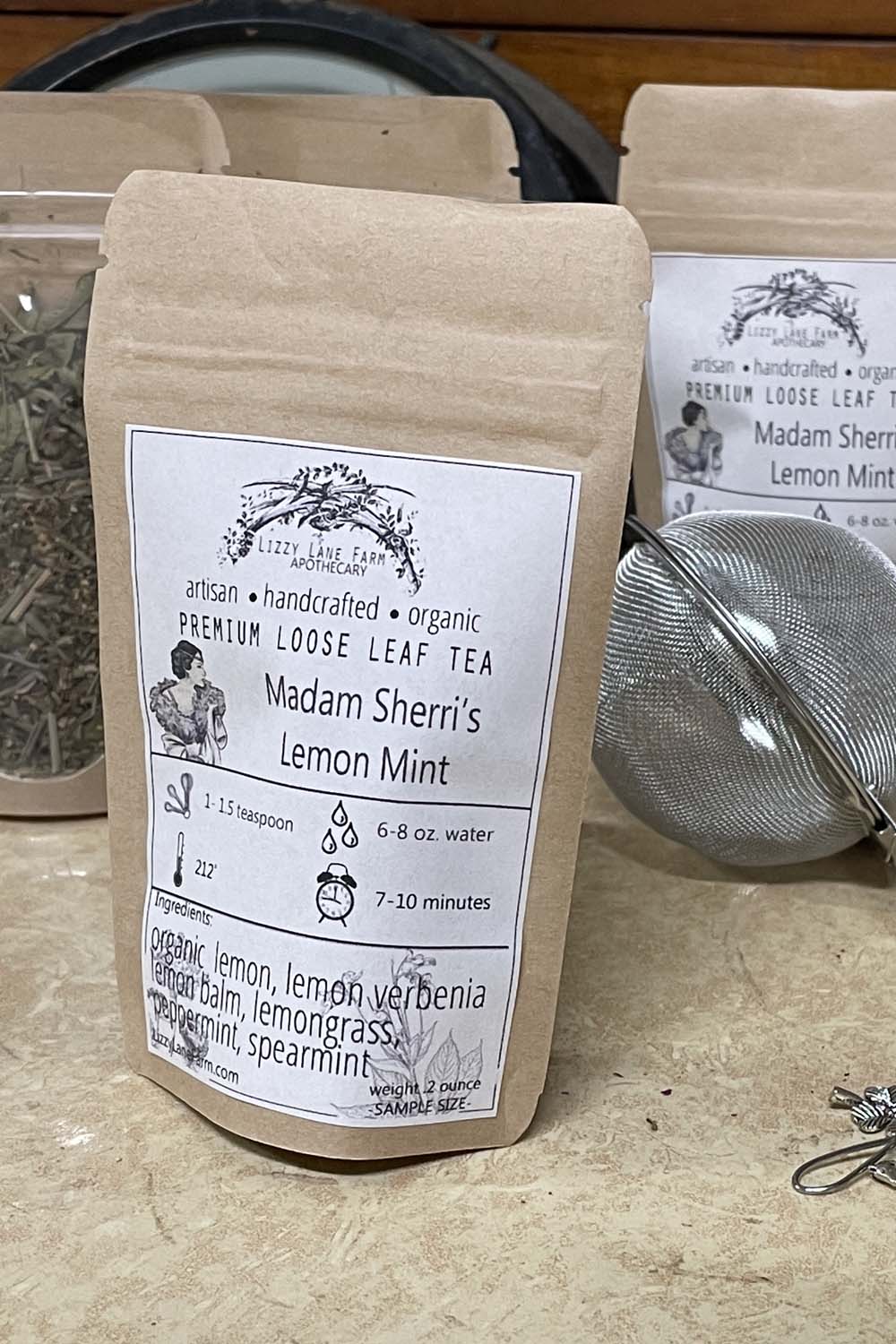 Lemon mint herbal tea --Herbal infusion