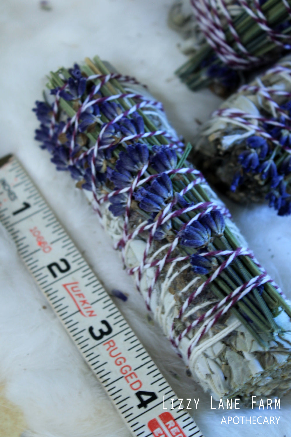 White Sage and Lavender Smudge Sticks- Sage Bundle Lavender | For clearing people, objects and spaces