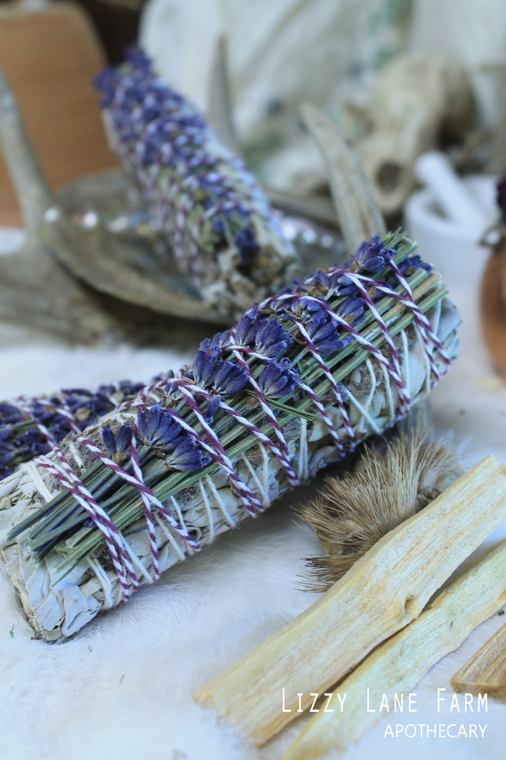 White Sage and Lavender Smudge Sticks- Sage Bundle Lavender | For clearing people, objects and spaces