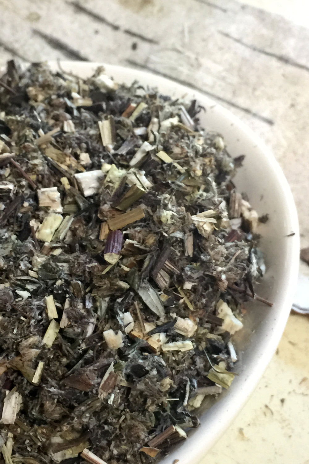 Mugwort-Organic Fresh Dried-(Artemisia vulgaris) - Lizzy Lane Farm Apothecary