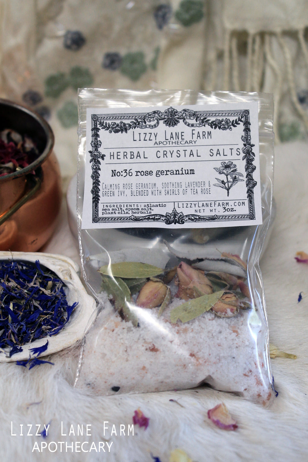 Black Forest Herbal Bath Salts sample size