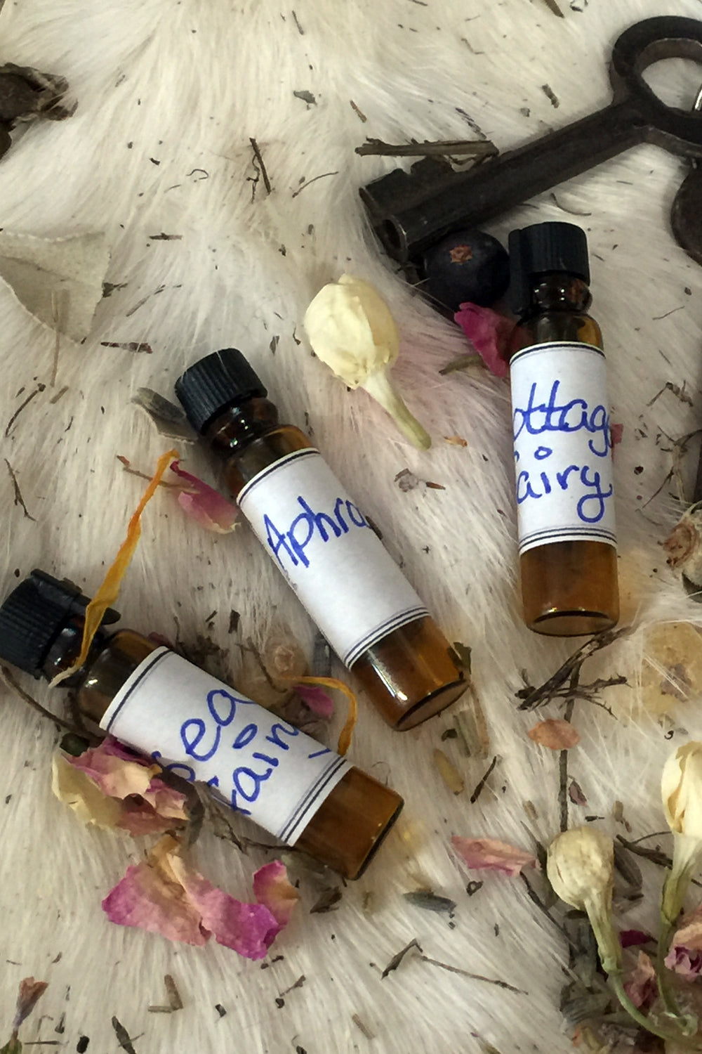 sea fairy ritual oil, wiccan perfume oil, intention oil