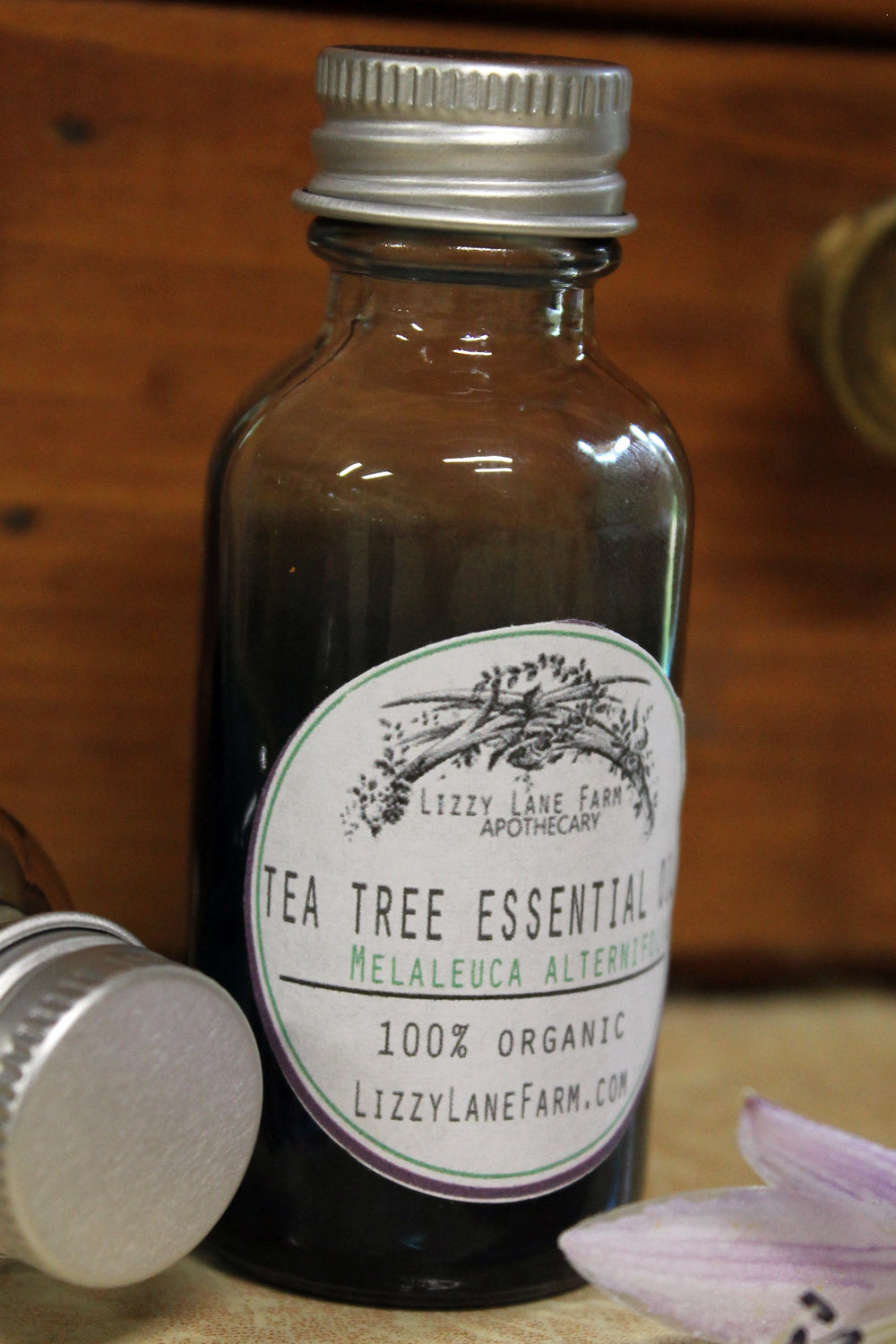 tea tree essential oil 1 oz shaded blue dropper top bottles